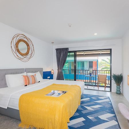 Kraam Silhouette Hotel And Cafe Phuket Chalong Bagian luar foto