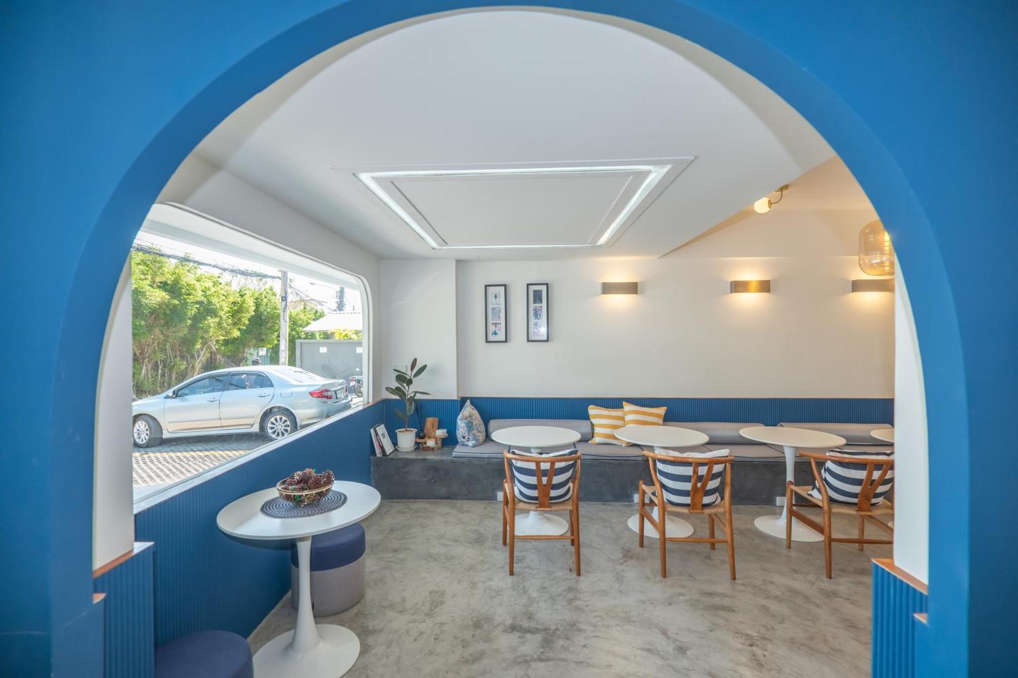 Kraam Silhouette Hotel And Cafe Phuket Chalong Bagian luar foto